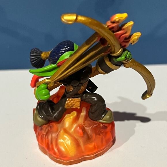 Activision Skylanders Polar Whirlwind Giants Video Game Action Figure - Picture 5 of 6